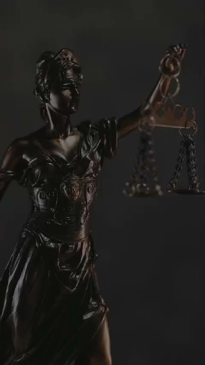 Adv. Mayur N. Gajbhiye ( Divorce Lawyer )