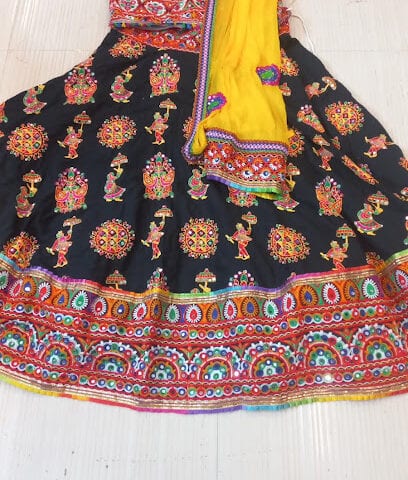 Om Shanti costumes rental